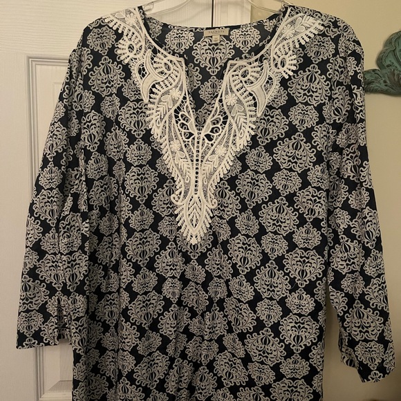 Talbots cotton tunic style blouse - Picture 3 of 3